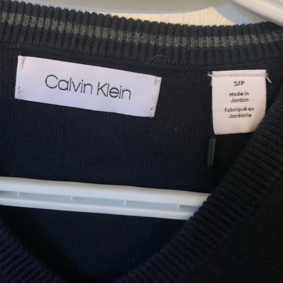 NWT💗🆕calvin Klein men V-Neck long sleeve sweater size S - Picture 10 of 14